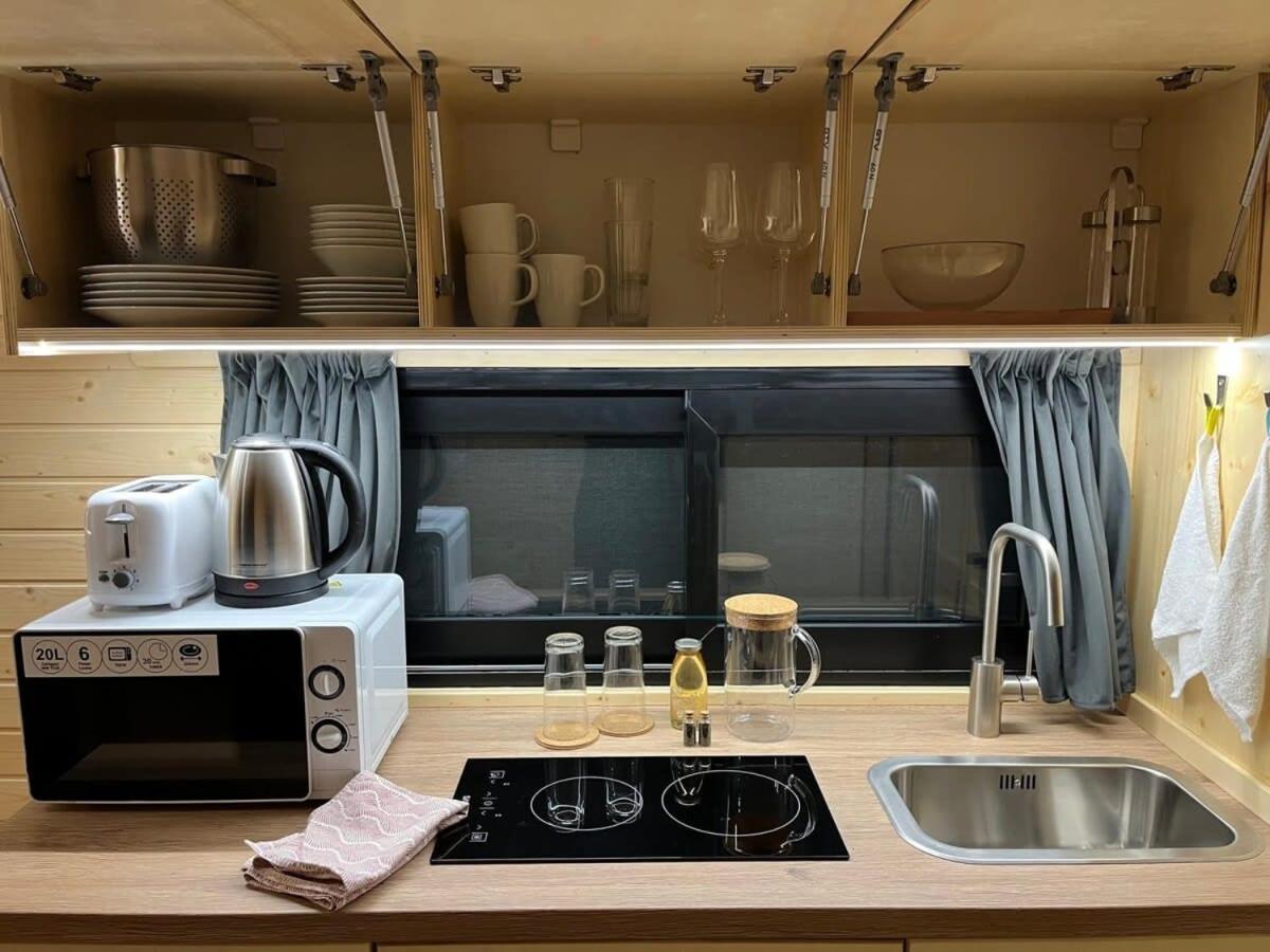 Lisi Grun Tiny House By Tiny Away Villa ซัทท์เลดท์ ภายนอก รูปภาพ